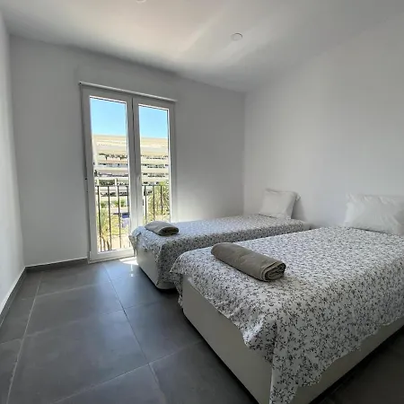 Renovated In Jardines Del Puerto Apartment